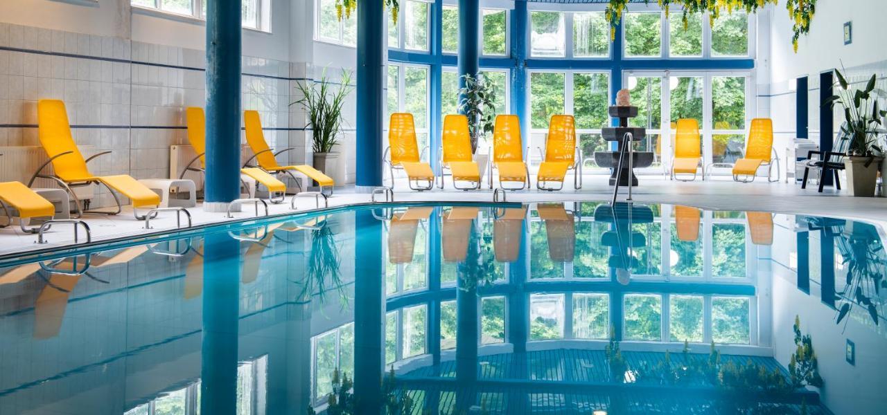 Parkhotel Zur Klause Bad Hall Exterior photo