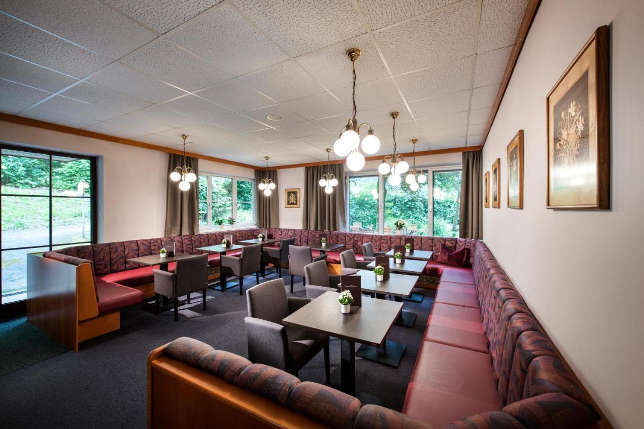 Parkhotel Zur Klause Bad Hall Exterior photo
